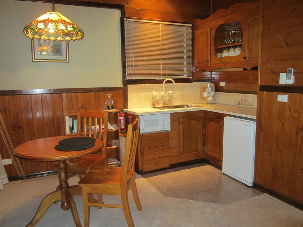 Howqua Willowlake Cottages المظهر الخارجي الصورة