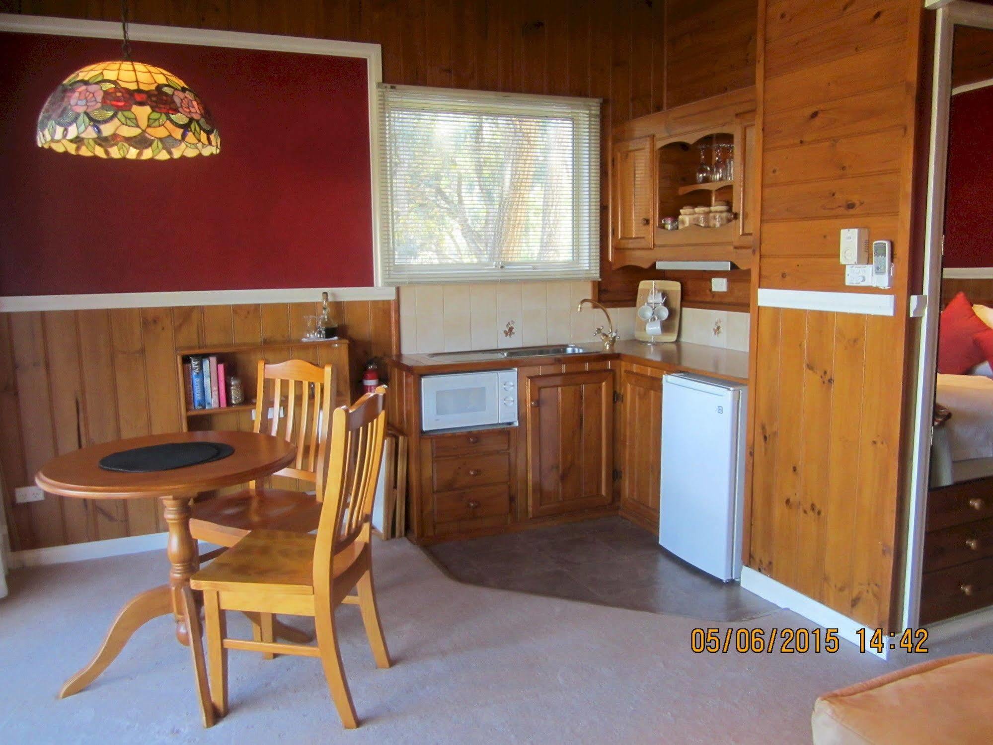Howqua Willowlake Cottages المظهر الخارجي الصورة